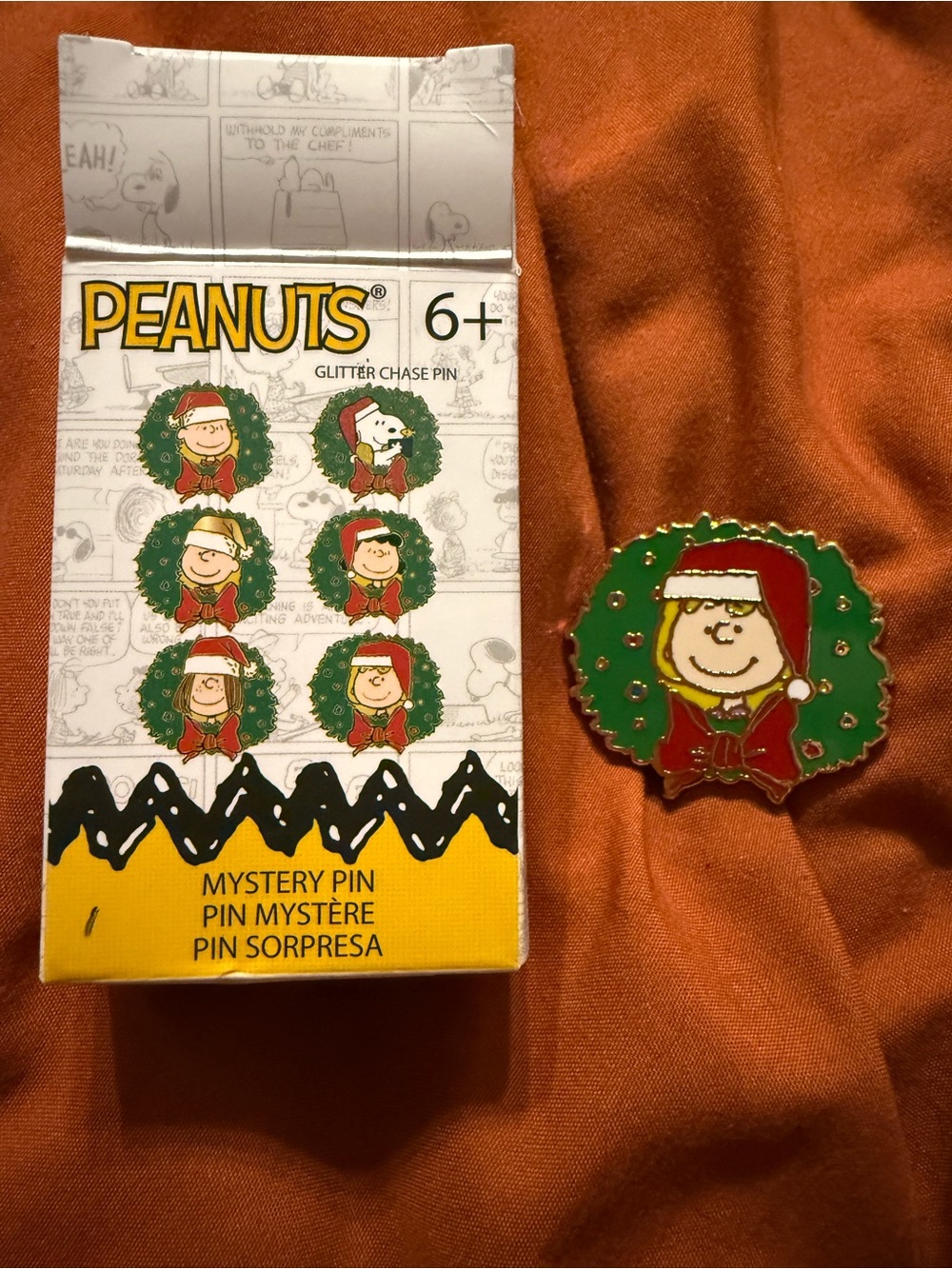 Peanuts Lucy Wreath Enamel Pin - Green & Red